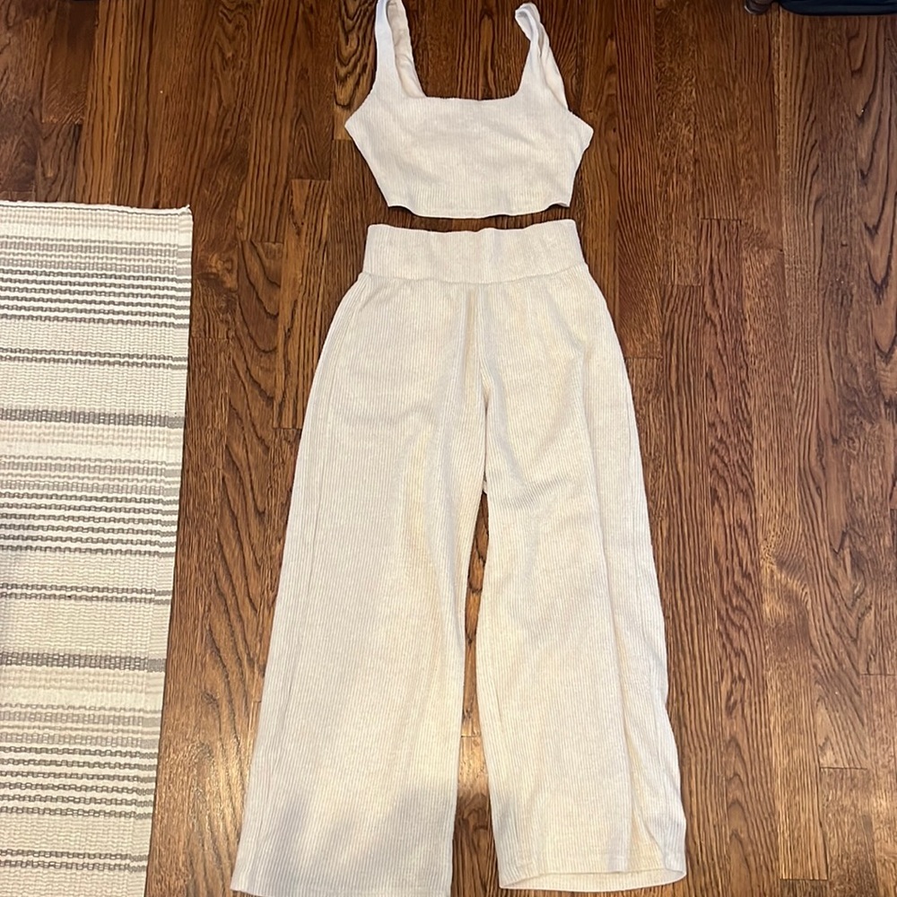 Abercrombie set